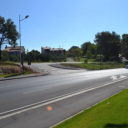 Viva Molindrio Apartment Porec